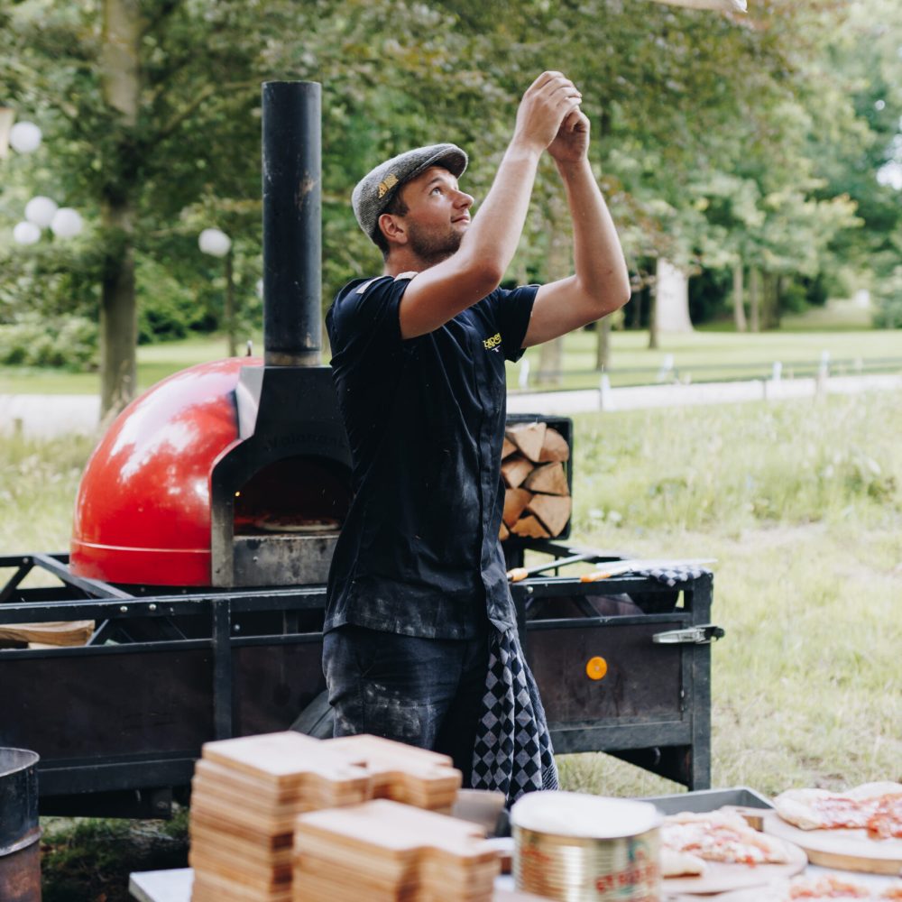 Catering met pizzadeeg